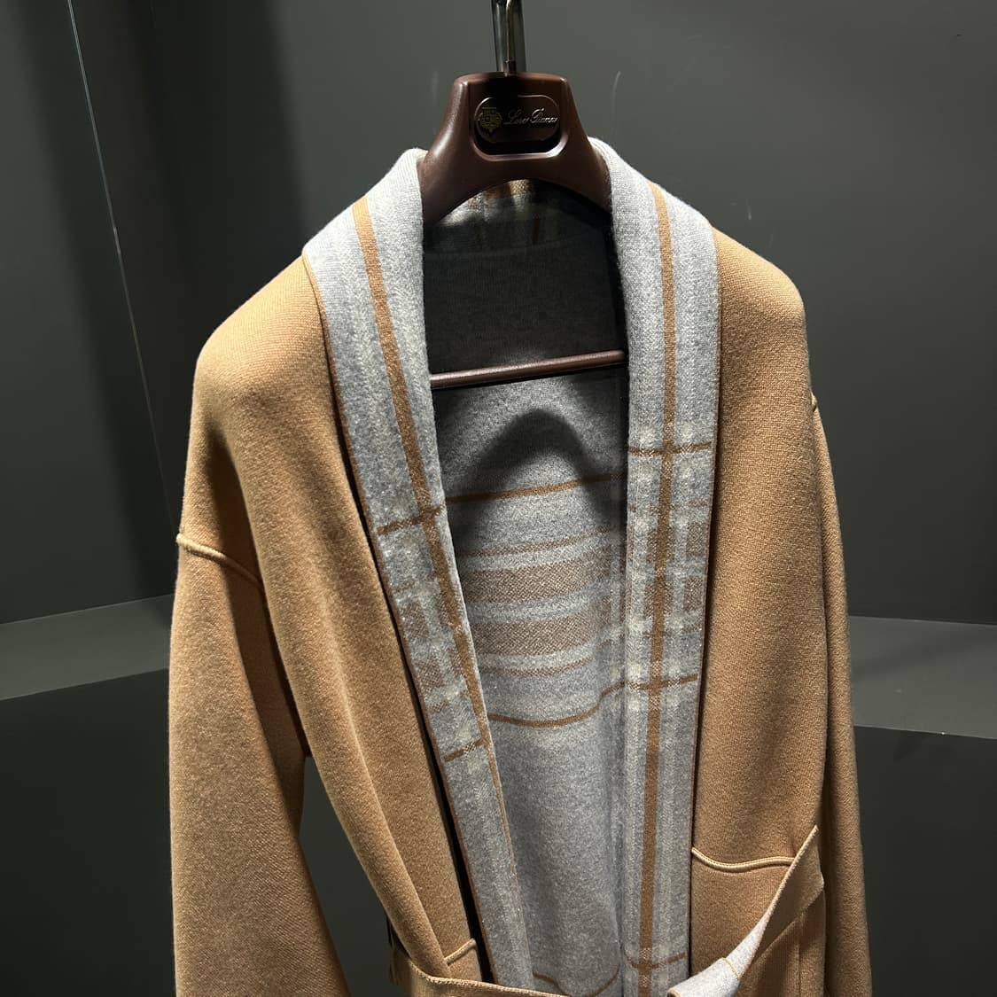 로로피아나 베이비캐시미어 웹 코트 상품이미지2