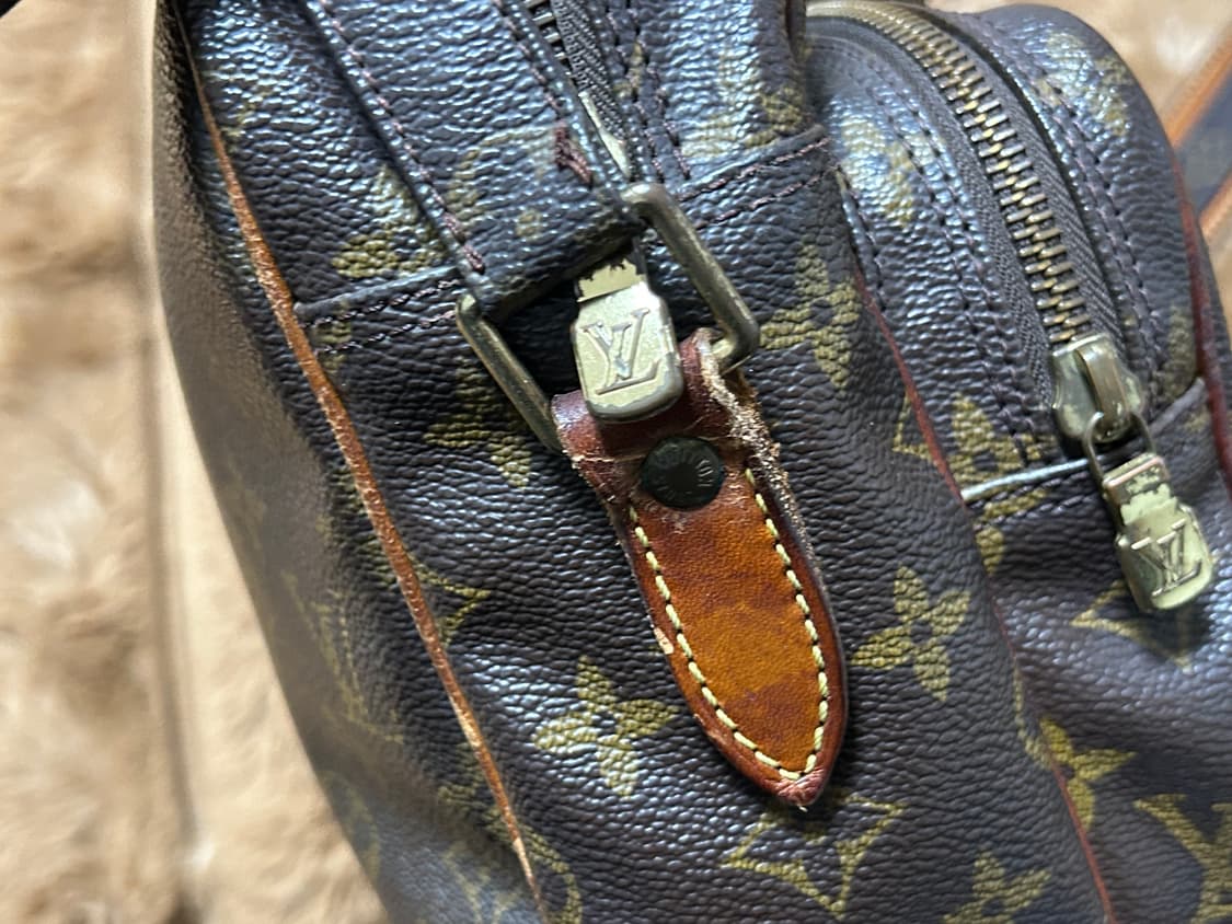 정품 빈티지 루이비통 닐로 메신저 크로스백 상품이미지10