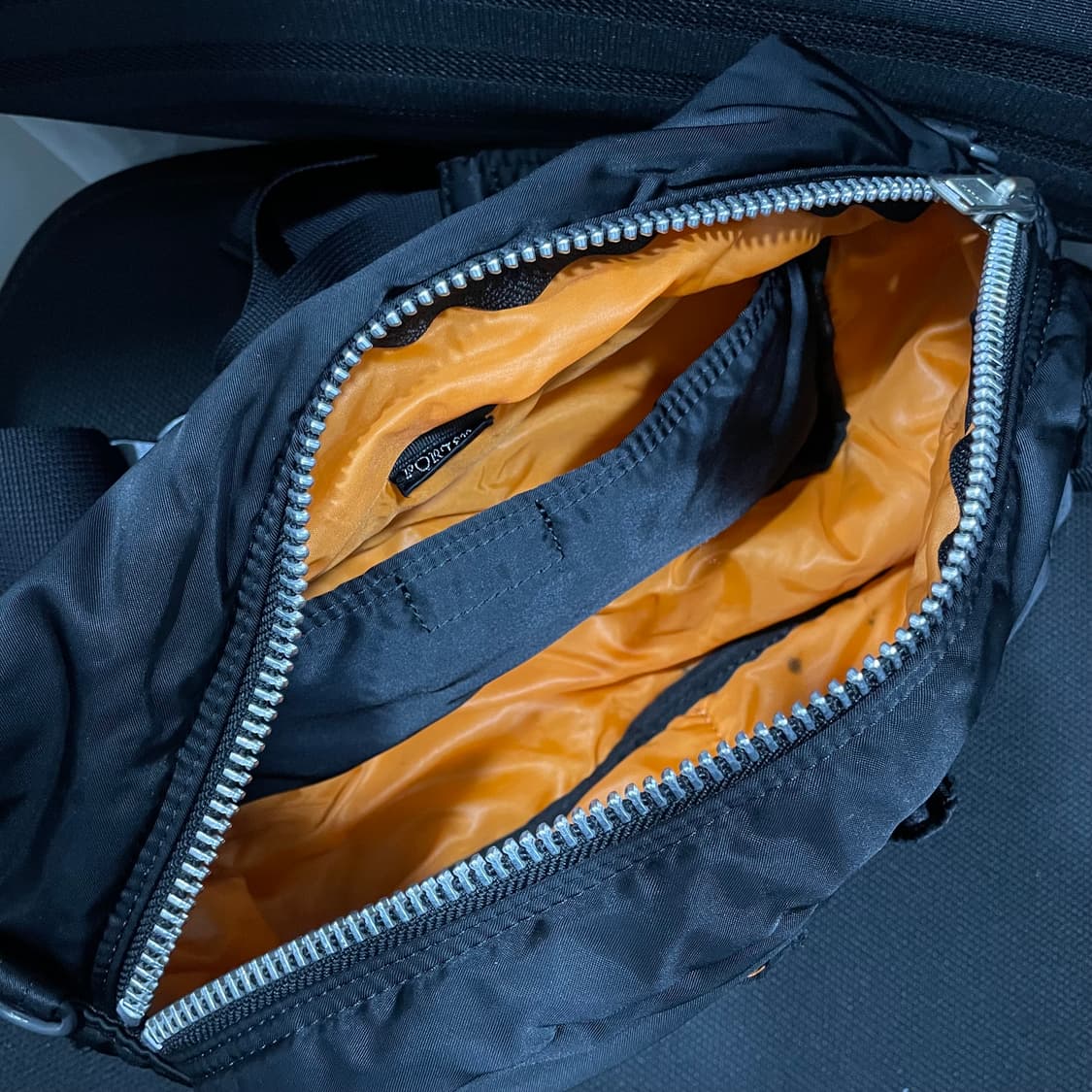 포터/ 탱커 웨이스트백 블랙/ 프리 상품이미지8