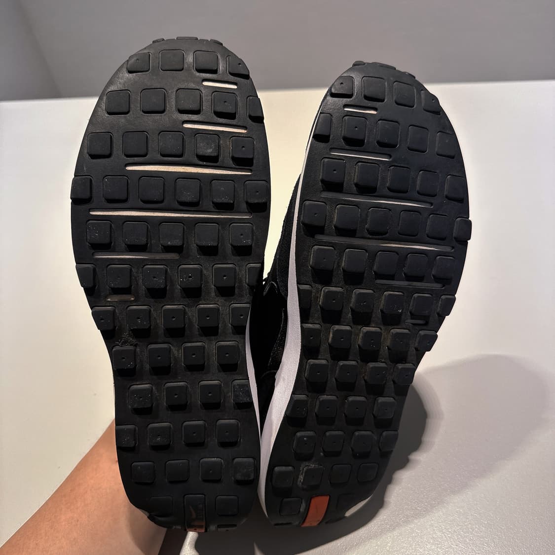 [285] 나이키 와플 원 블랙 화이트 상품이미지4