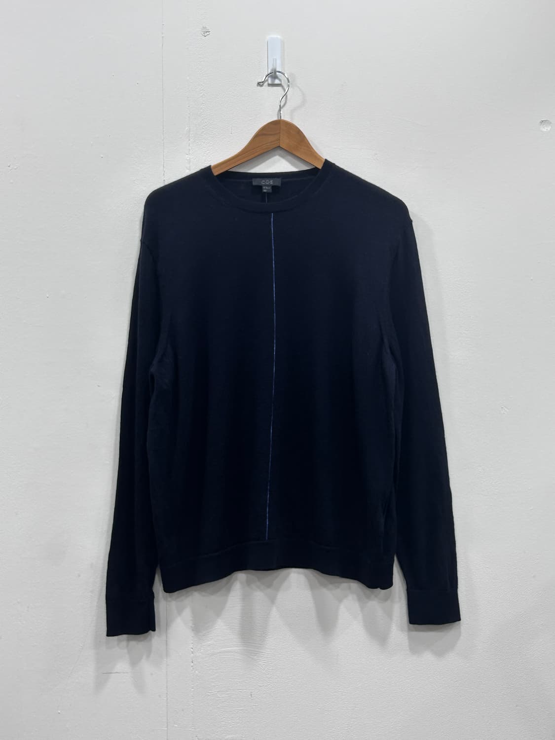 코스 COS 얇은 울 100% 니트 남성 XL 네이비 상품이미지3