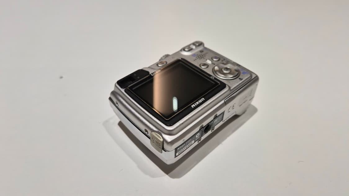 작례O 초소형 최고등급 니콘 쿨픽스 5900 디지털카메라 빈티지 디카 상품이미지9