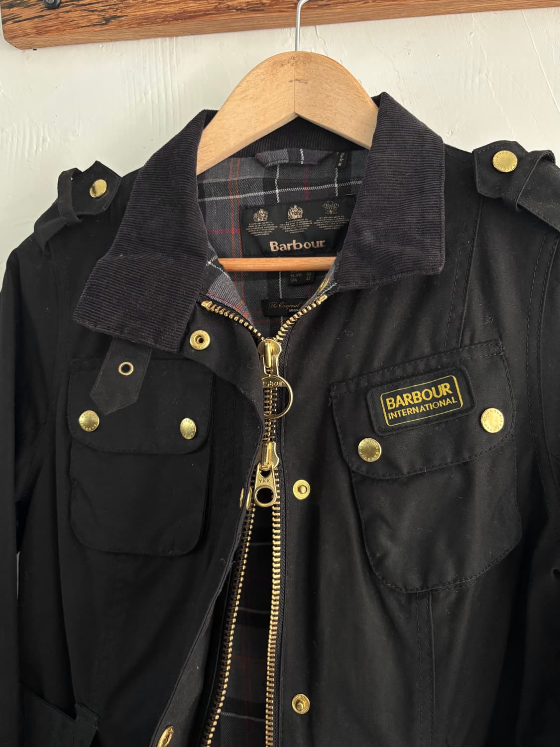 Barbour 바버 인터네셔널 블랙 왁스 자켓  상품이미지6