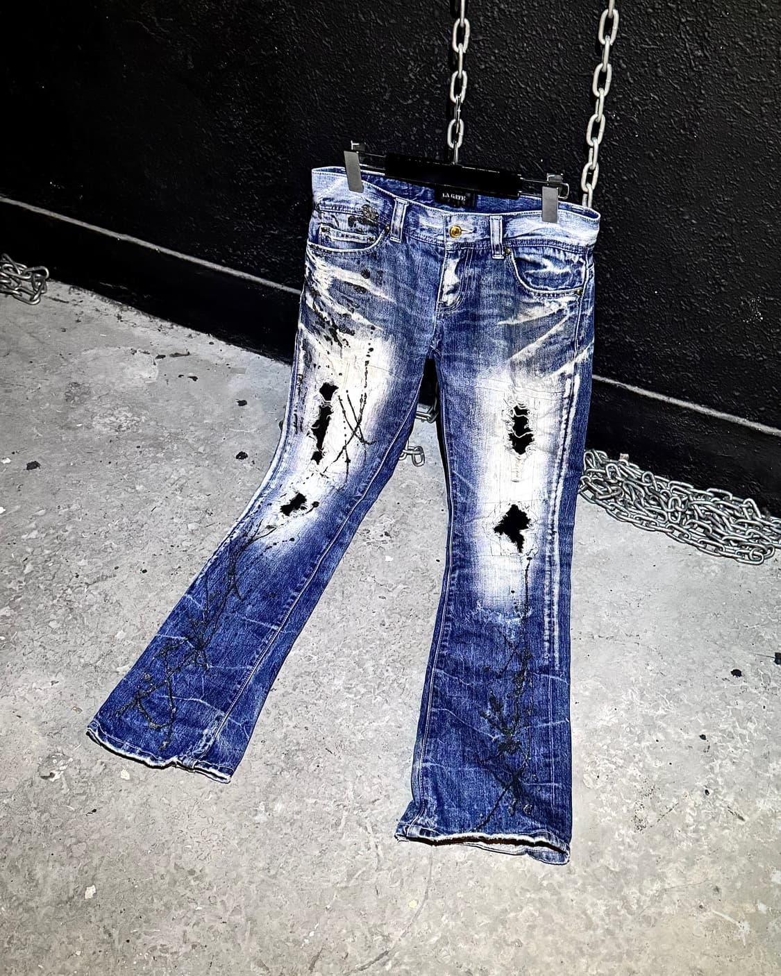 LA GATE – Destroyed Paint Straight Denim 상품이미지1