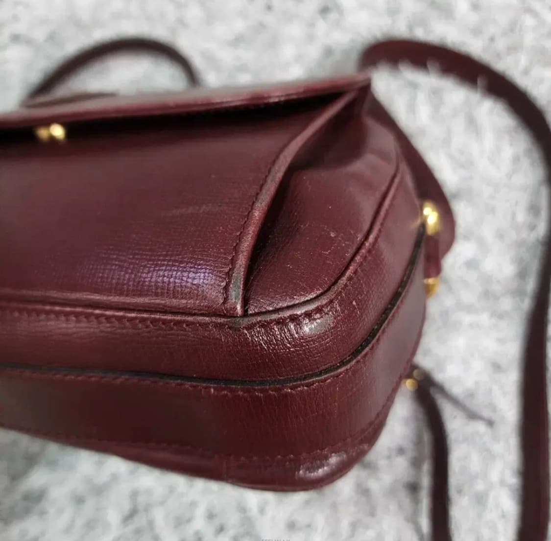 까르띠에 레더 크로스백 상품이미지8