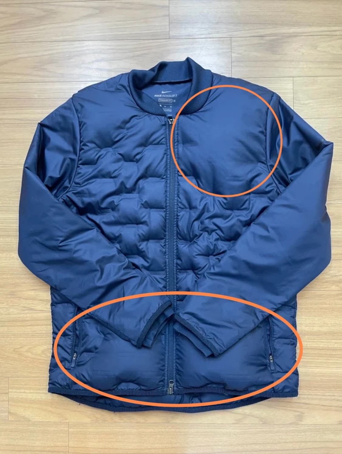 네이비 색상의 나이키 에어로로프트 경량 자켓입니다. XL 사이즈로, 간절 상품이미지8