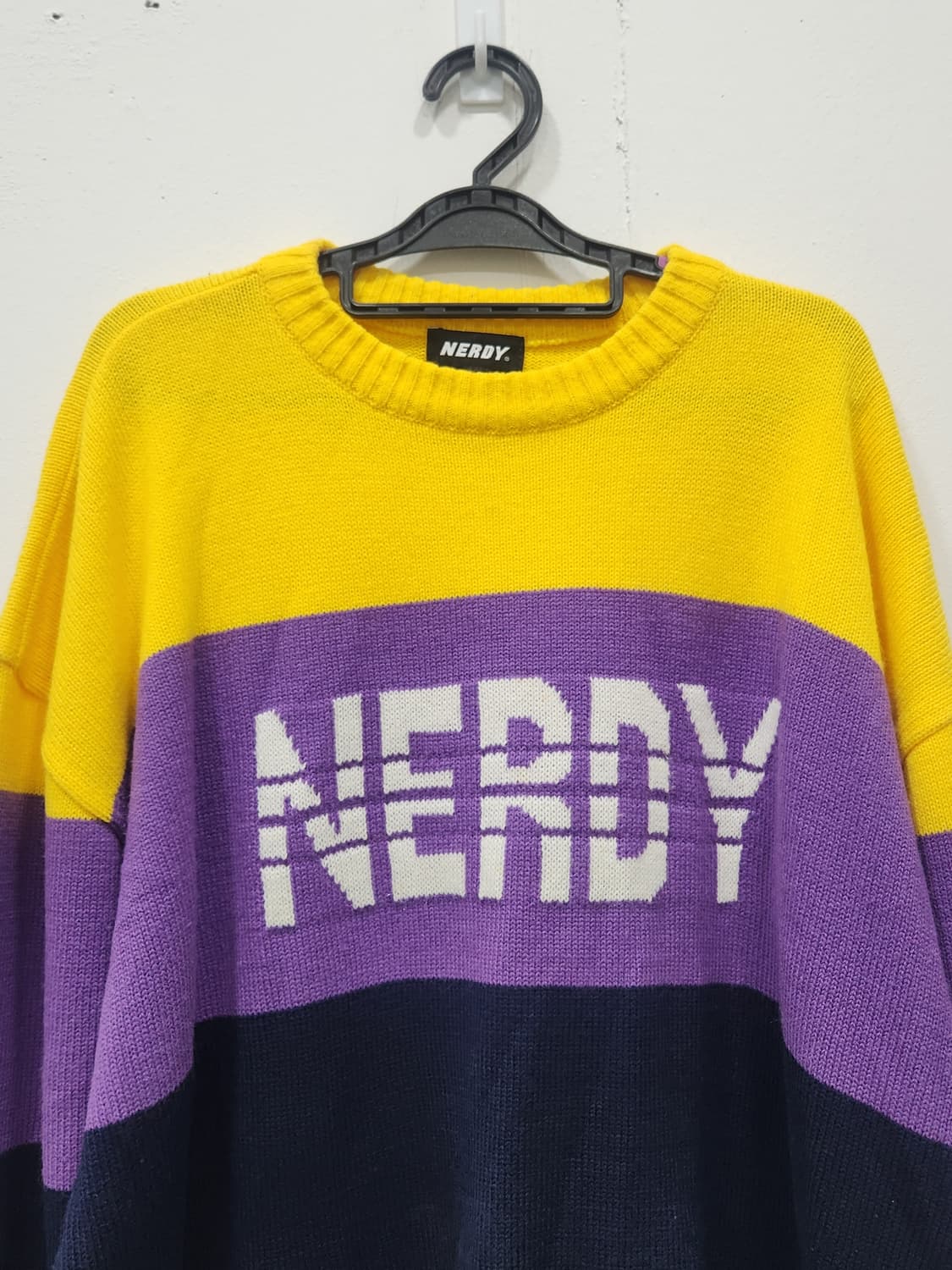 [M] 널디 NERDY 빅로고 오버핏 니트 남성 M 상품이미지2