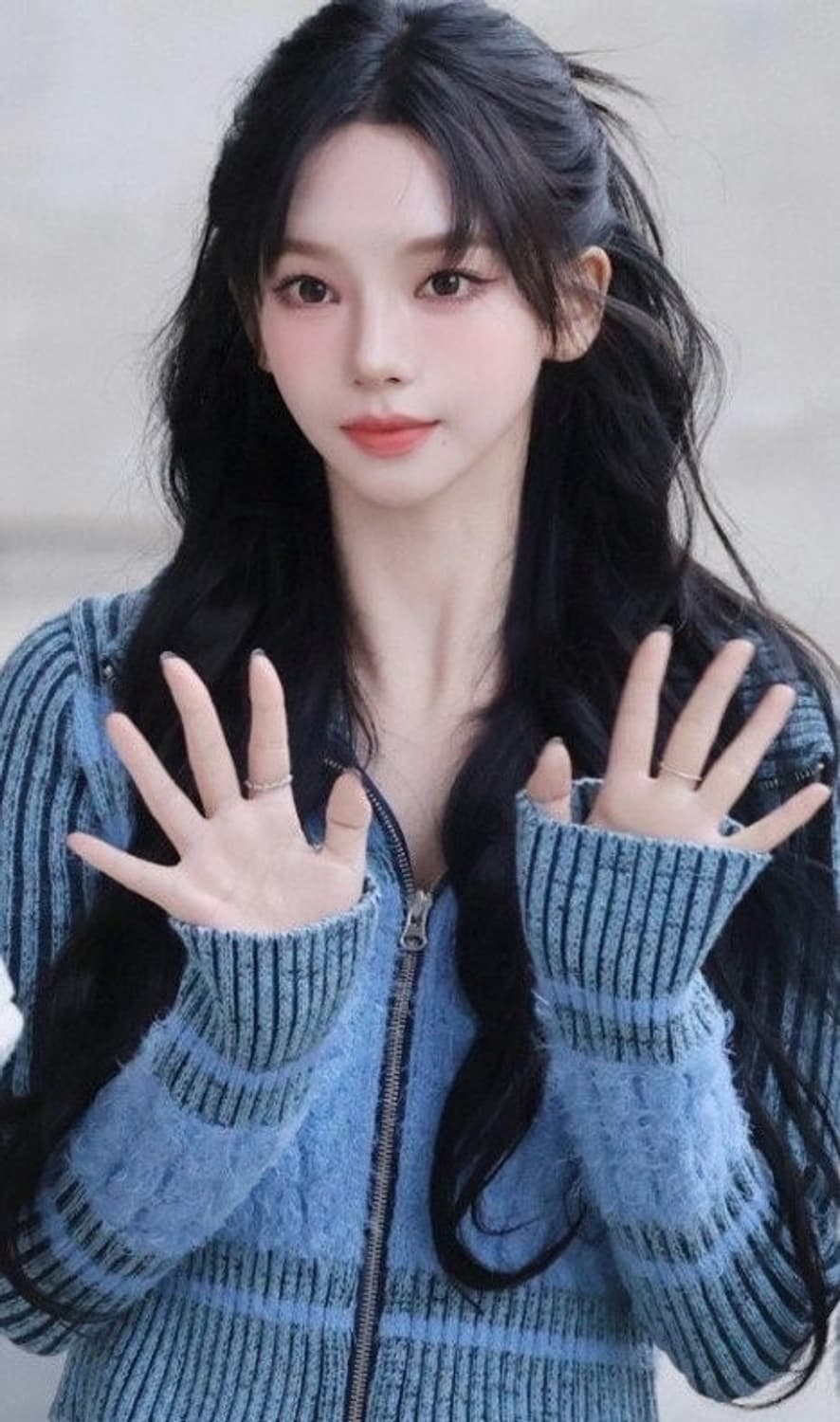 라티젠 니트 집업 (카리나 착용) 상품이미지2