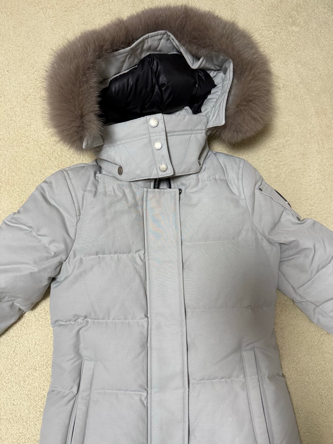 무스너클 클라우드 아스토리아 스톤퍼 패딩 상품이미지1