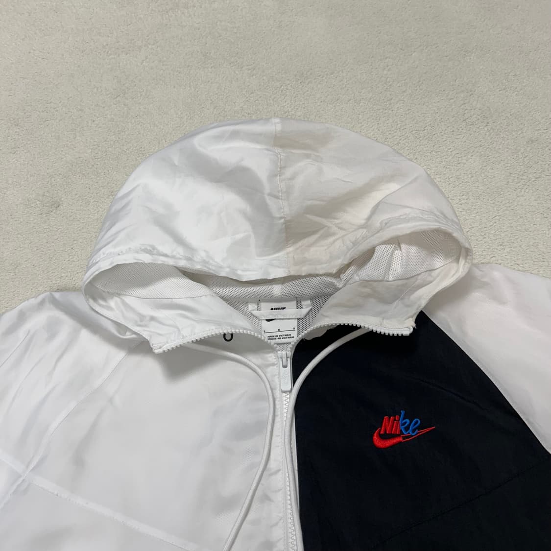 Nike white Windrunner windbreaker  상품이미지7