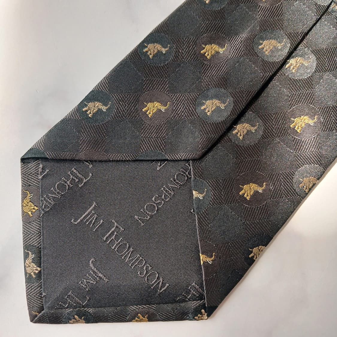 짐톰슨 코끼리 자수 패턴 넥타이 9.5cm A+~A등급 E848
 상품이미지6