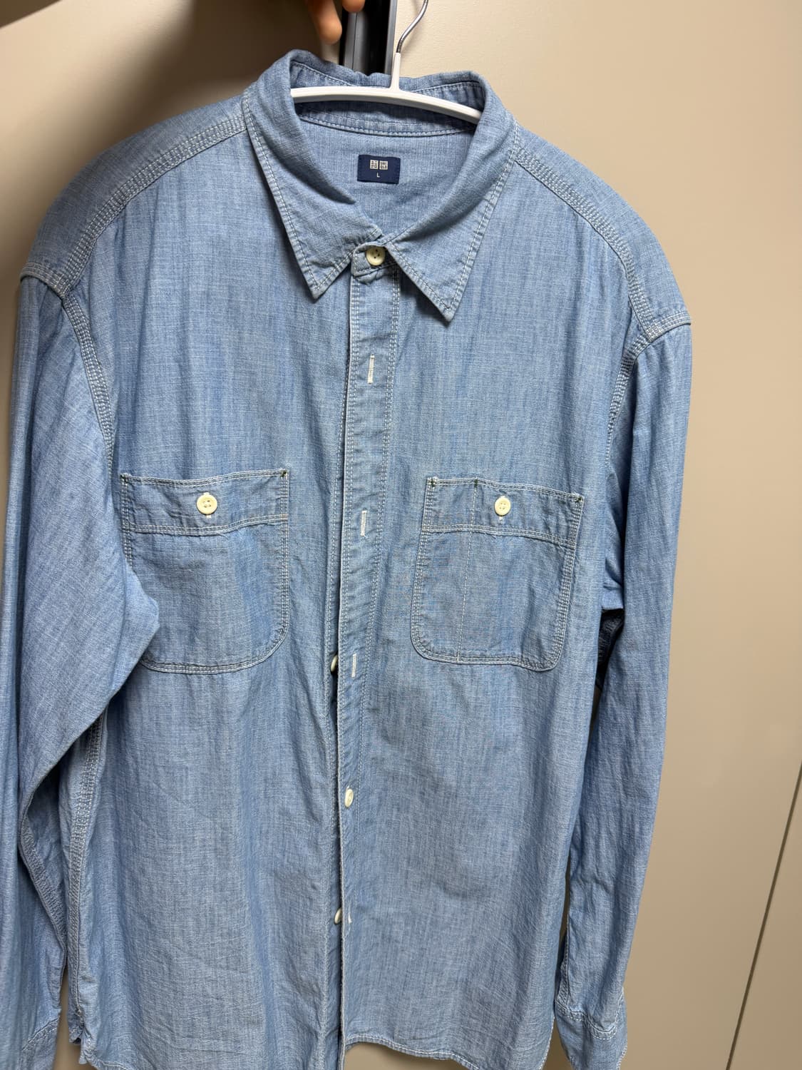 유니클로 샴브레이 셔츠 L 밝은 상품이미지1