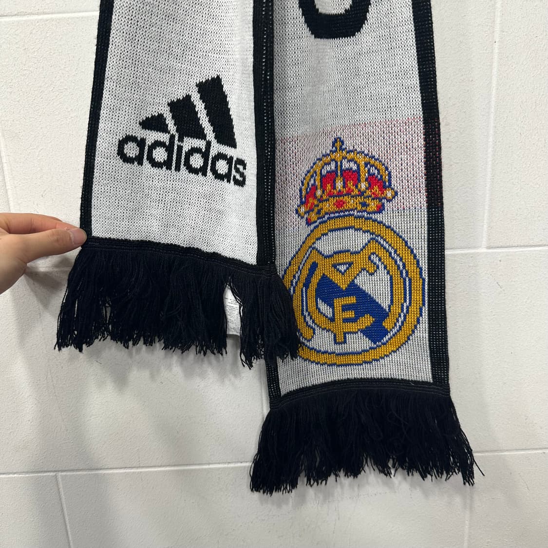 아디다스 레알마드리드 머플러 상품이미지2