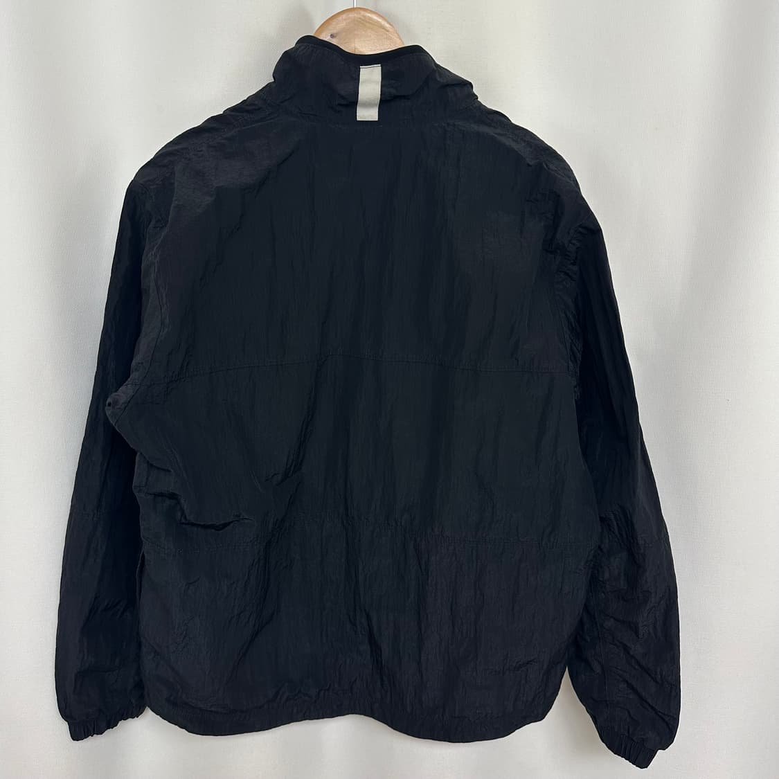 나이키 남자 바스락 반집업 티셔츠 검정 95 M 상품이미지7