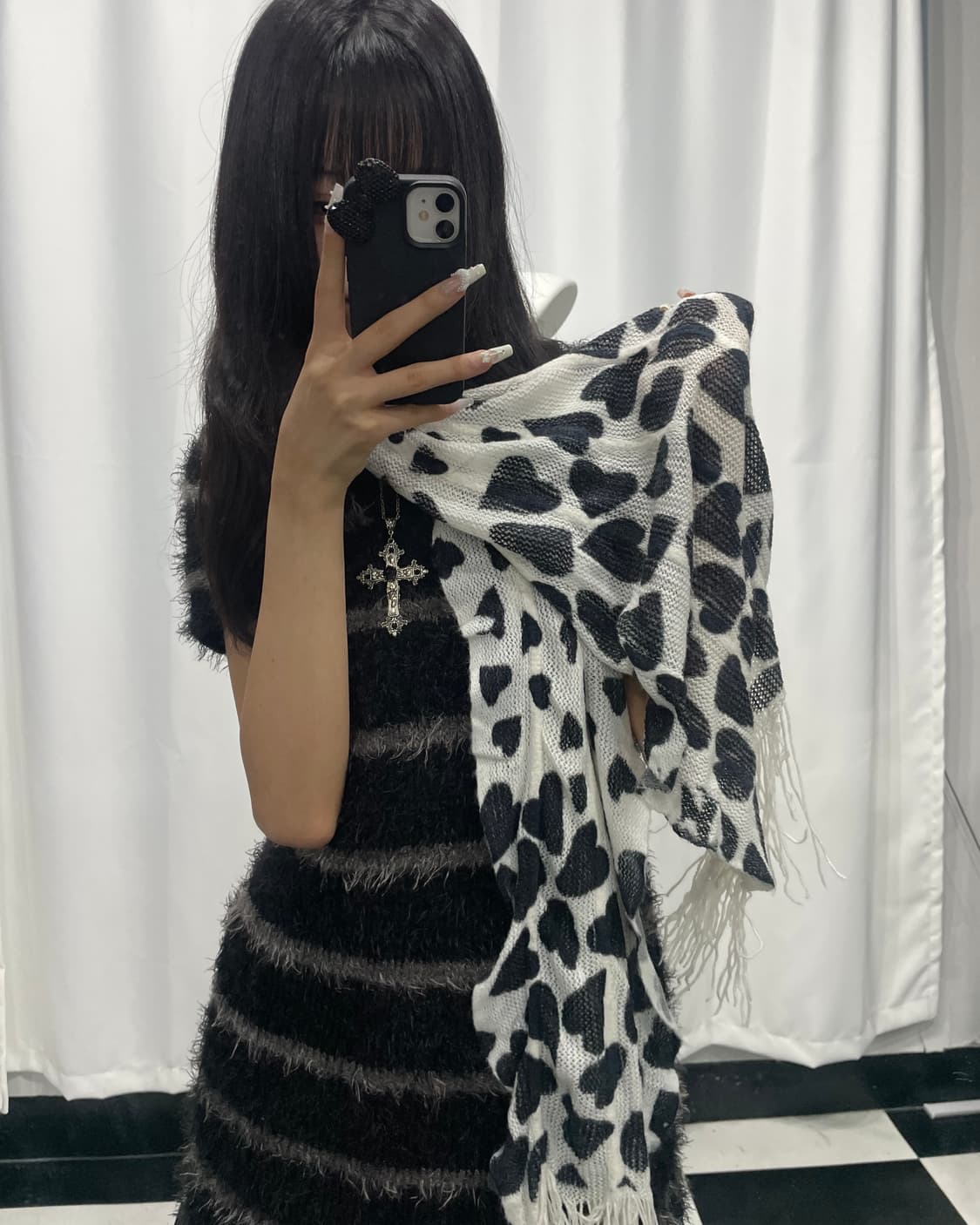 🎸화이트 하트 패턴 머플러🎸 상품이미지2