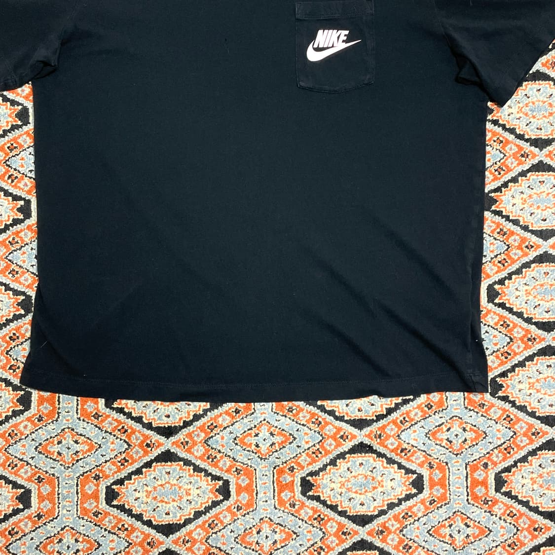 나이키 백프린팅 블랙 포켓 반팔티셔츠 남성XL 상품이미지3