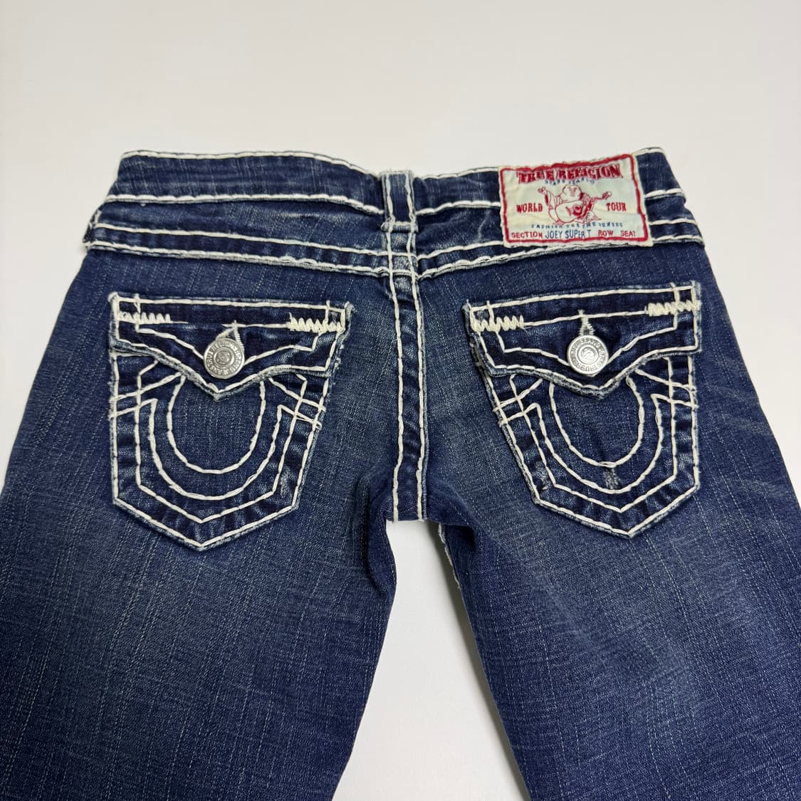 트루릴리전 Y2K 흰색스티치 빌리슈퍼티 로우라이 즈 데님팬츠 상품이미지6