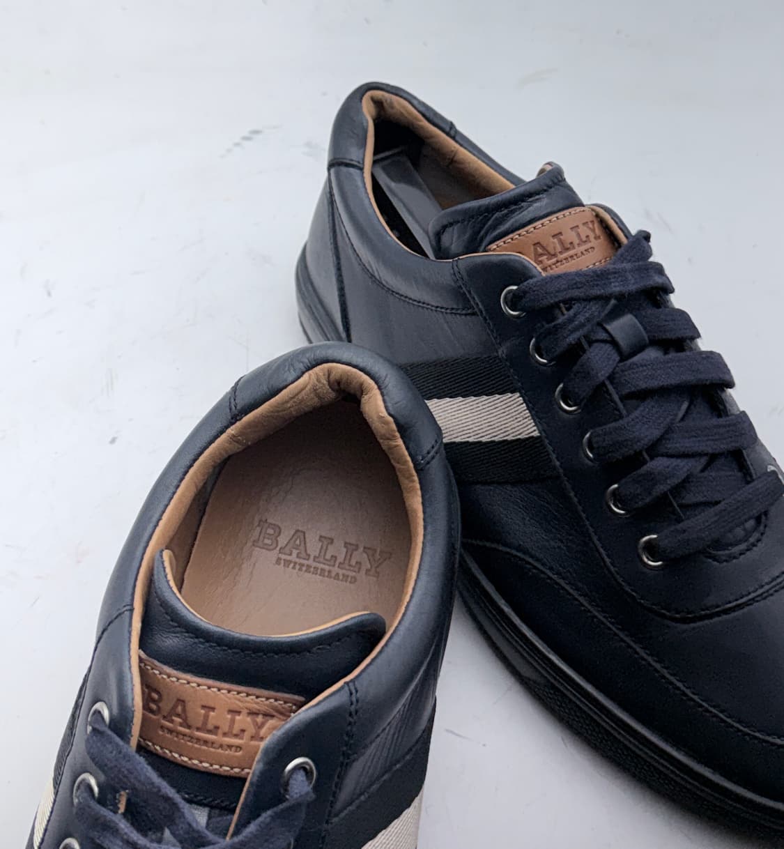 정품)발리스니커즈255 상품이미지8