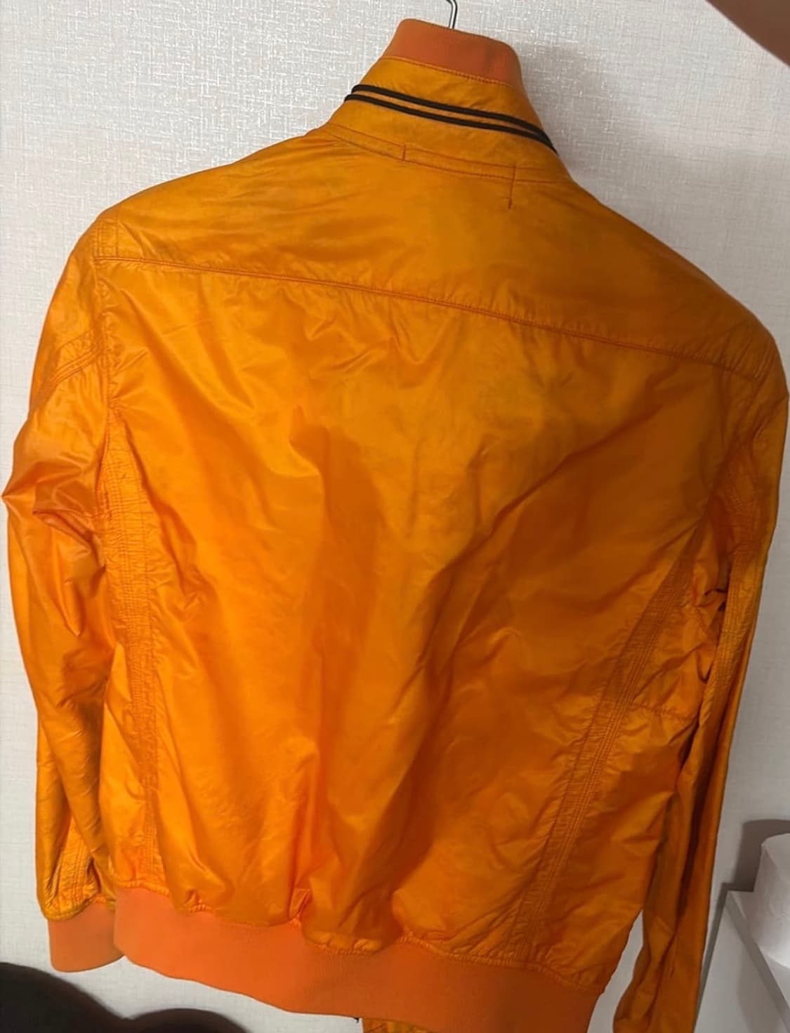 스톤아일랜드 나일론 자켓 (와펜 안에 있습니다) 상품이미지2