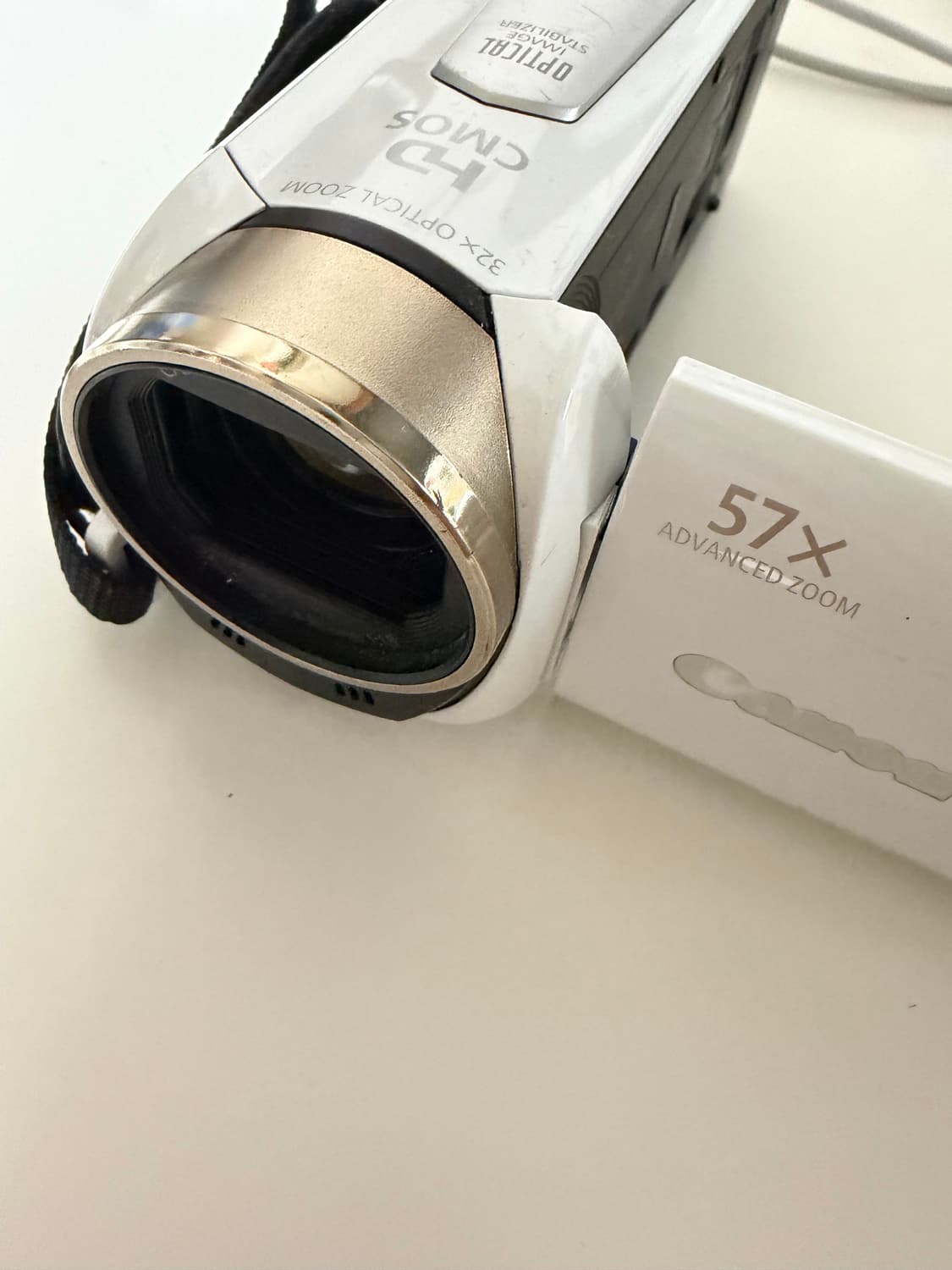 Canon iVIS HF R52 캠코더 화이트 (SD카드/충전기 포함) 상품이미지3