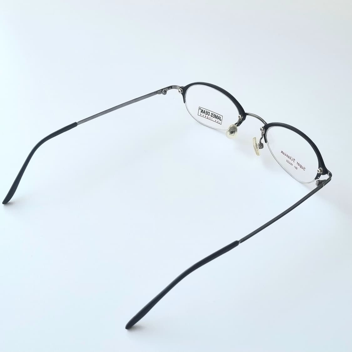 데드스탁 미니멀 오벌 슈퍼티타늄 안경테 1112 상품이미지7