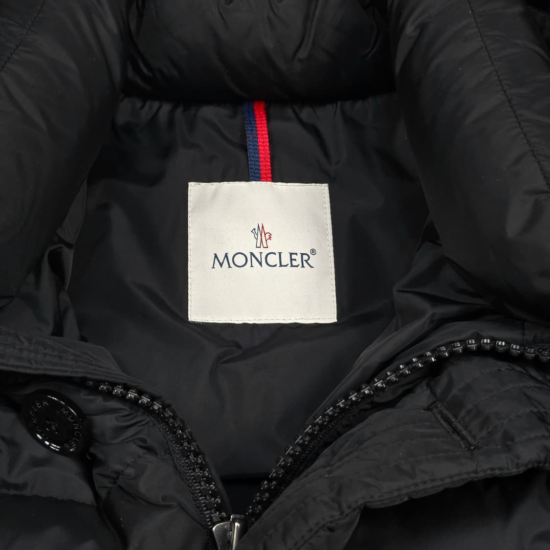 몽클레어 클루니 다운 패딩 점퍼 상품이미지5