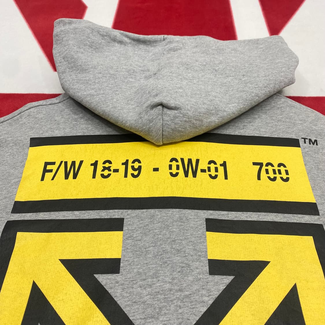 오프화이트 후드티 L  상품이미지6