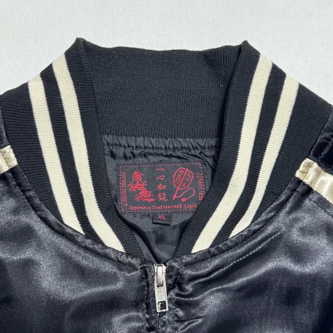 XL vtg 황금, 레드 용 자수 스카쟌 상품이미지5