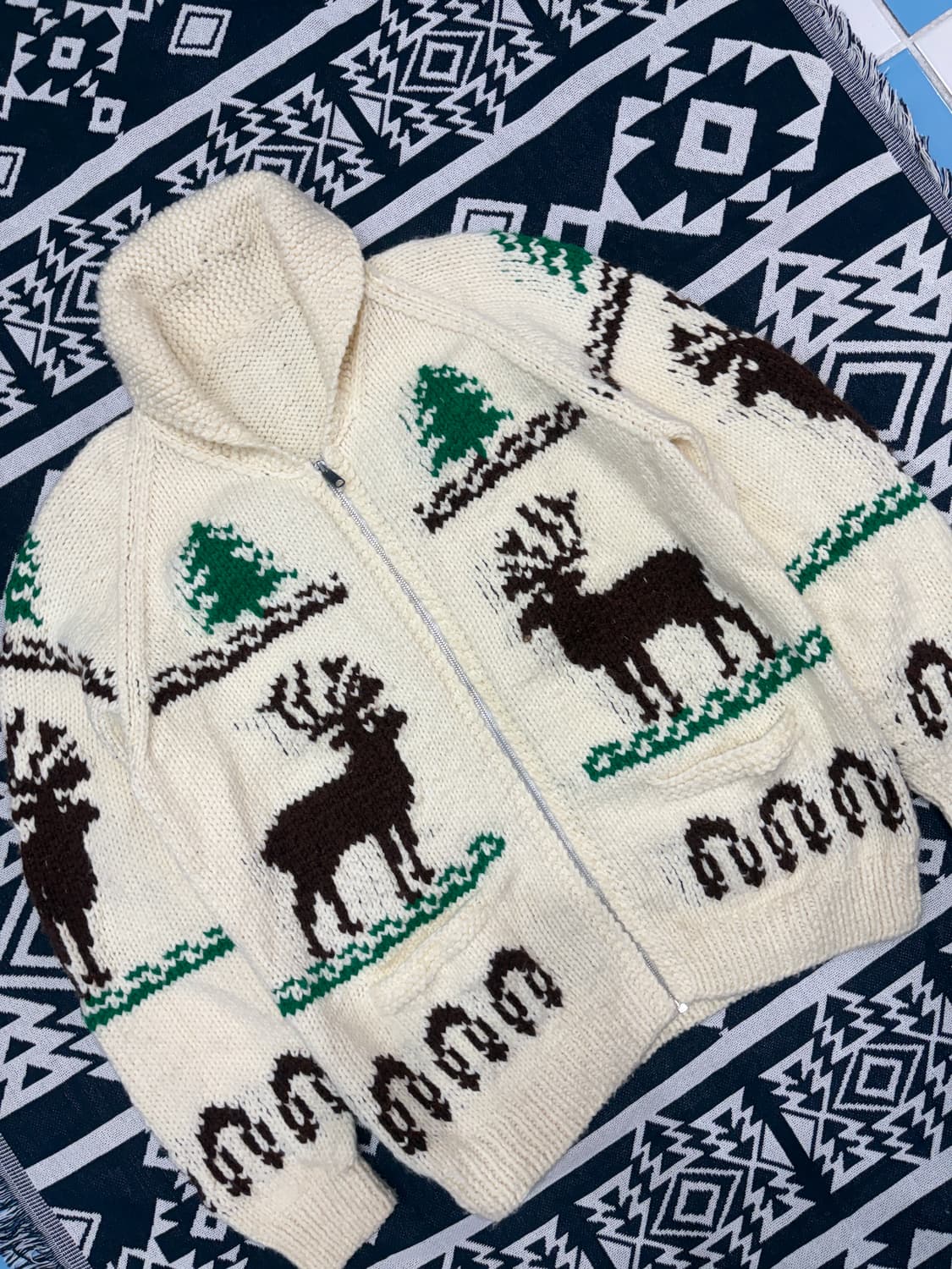 Cowichan (canadian sweater) XXL 사슴 코위찬 상품이미지3