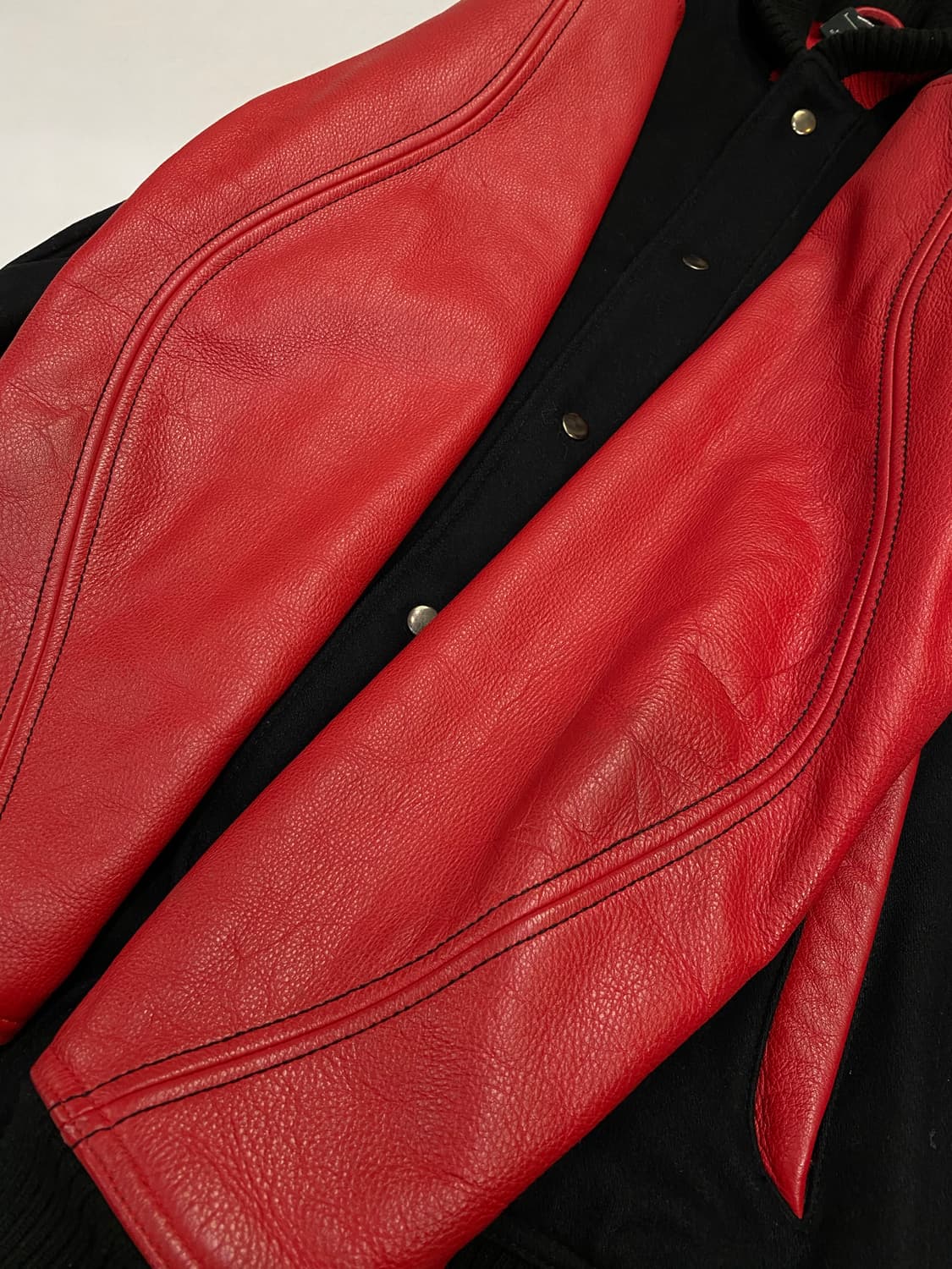 나이키 에어조던 카우레더 바시티자켓 상품이미지3