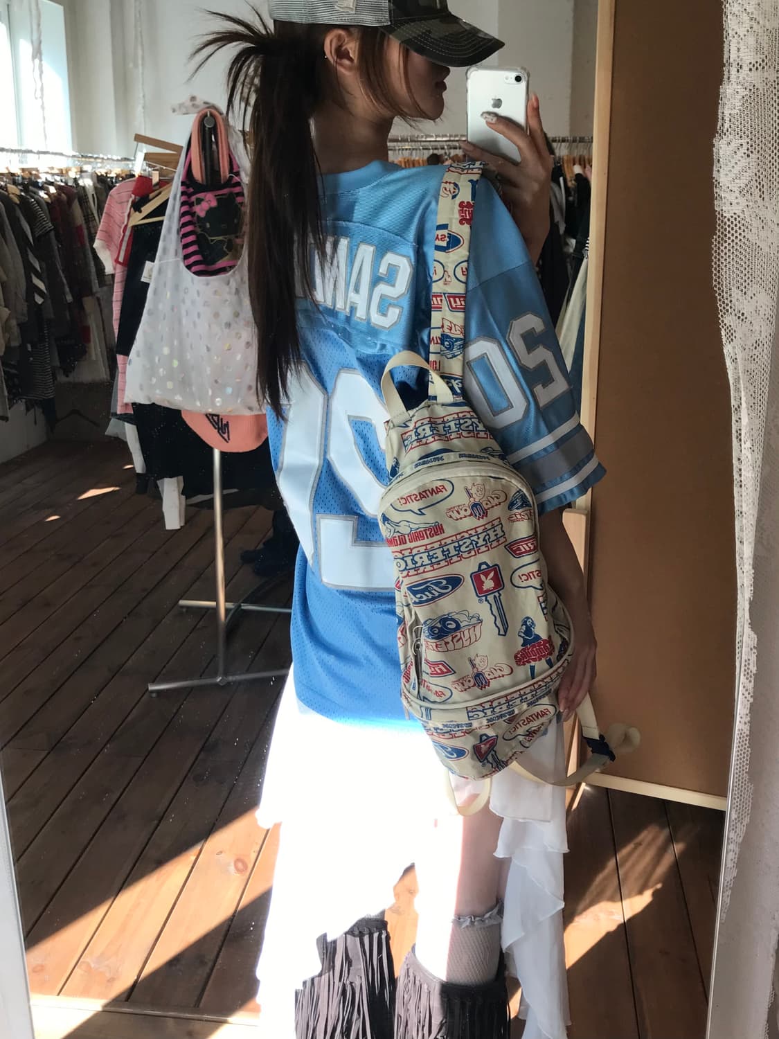 소라색 루즈핏 새틴 하키티 상품이미지3