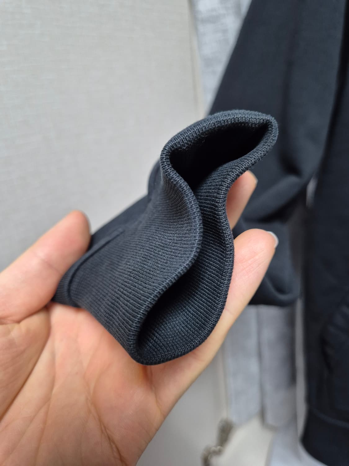 한글택 23SS 스톤아일랜드 집업 블랙 95-M 상품이미지3