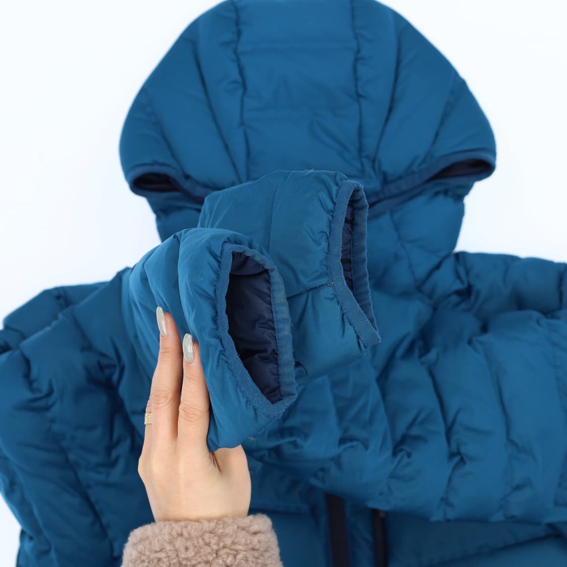 [S] 마운틴하드웨어 여성 후드 덕다운 패딩 점퍼 0112J 상품이미지7