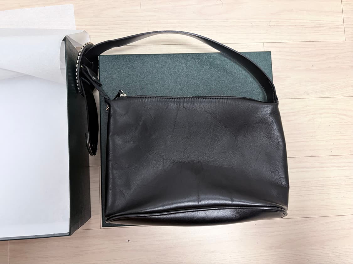 Toga too 레더 미니백 블랙 상품이미지2