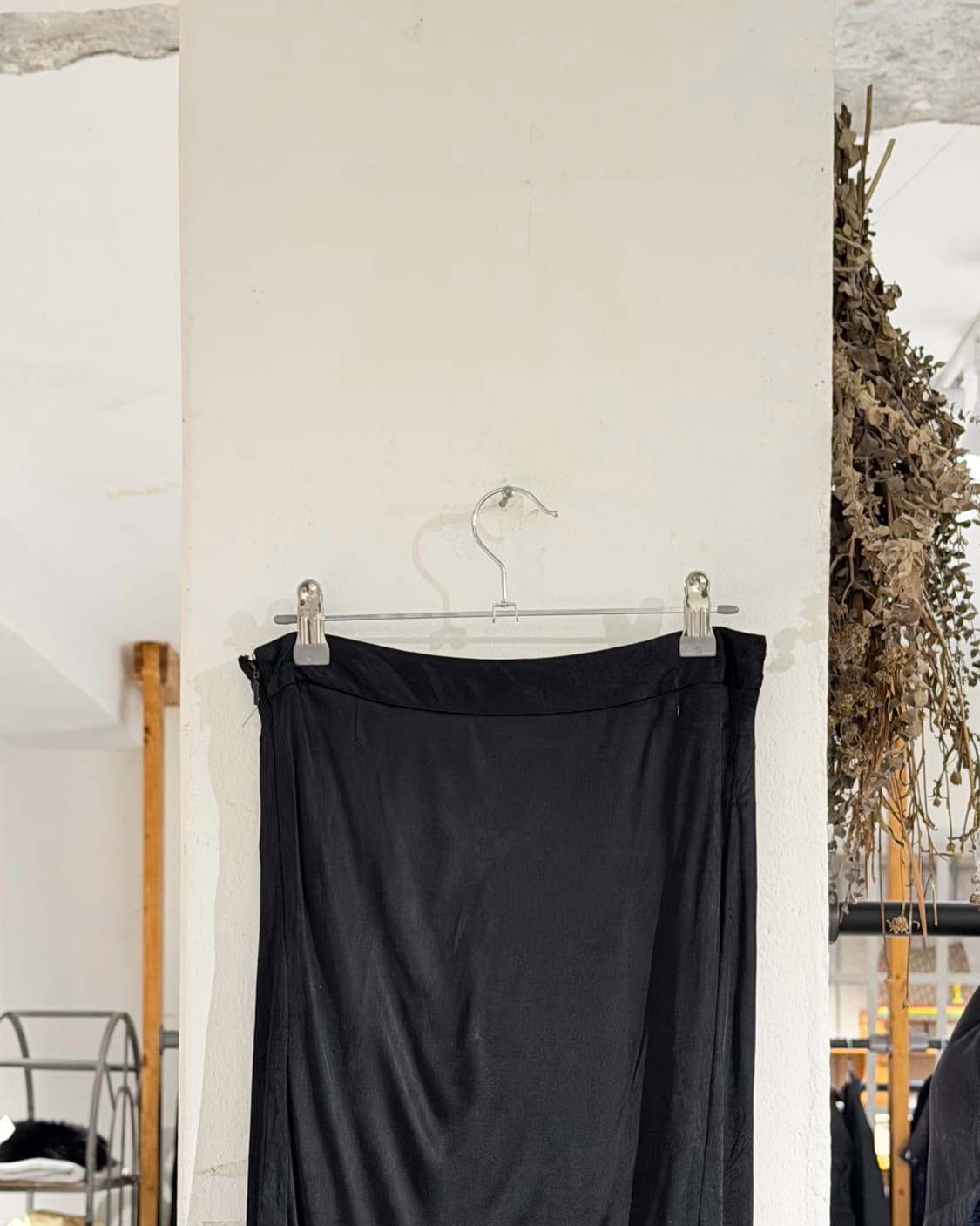 구찌 블랙 레이온 비스코스 미디스커트 상품이미지5