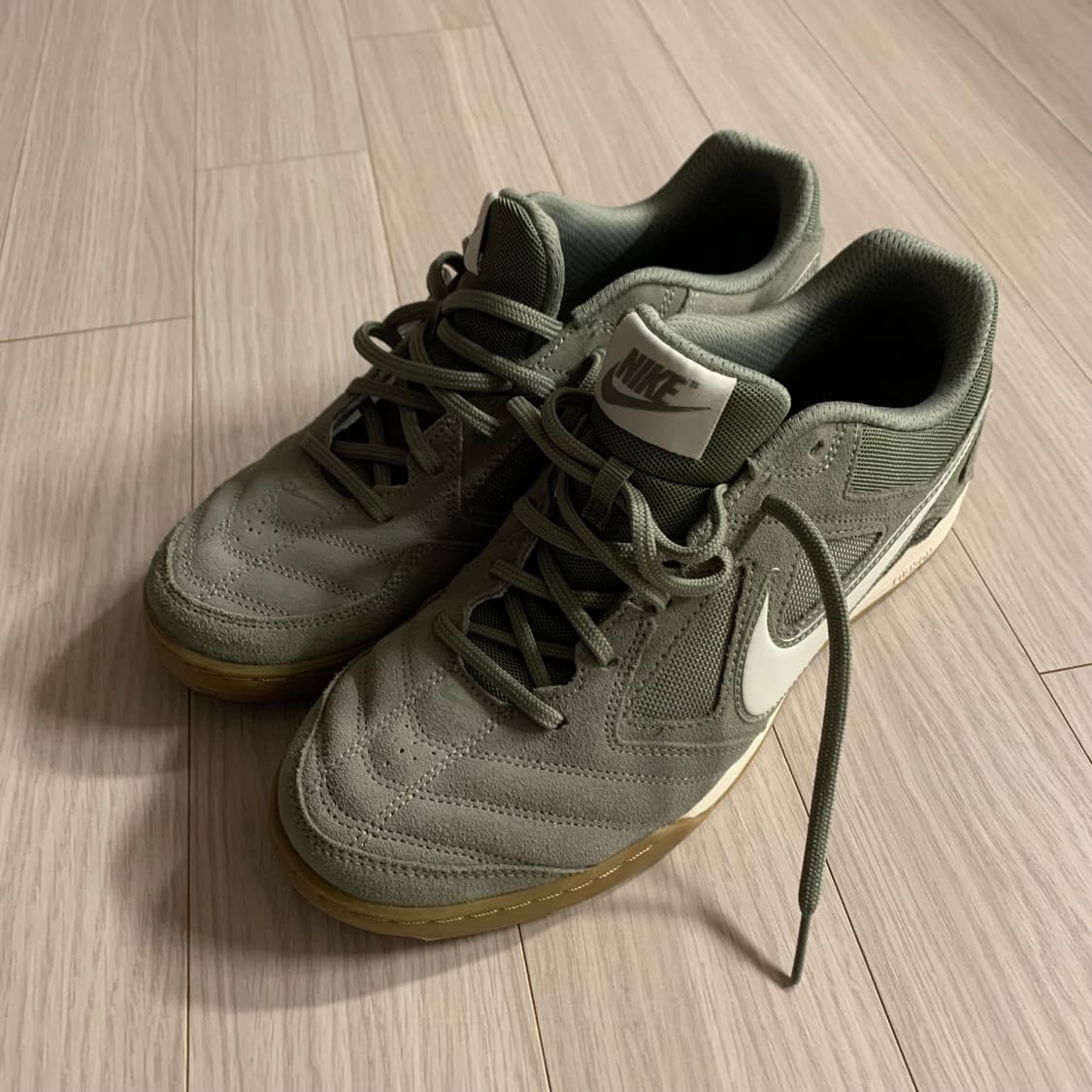 나이키 가토 280 상품이미지1