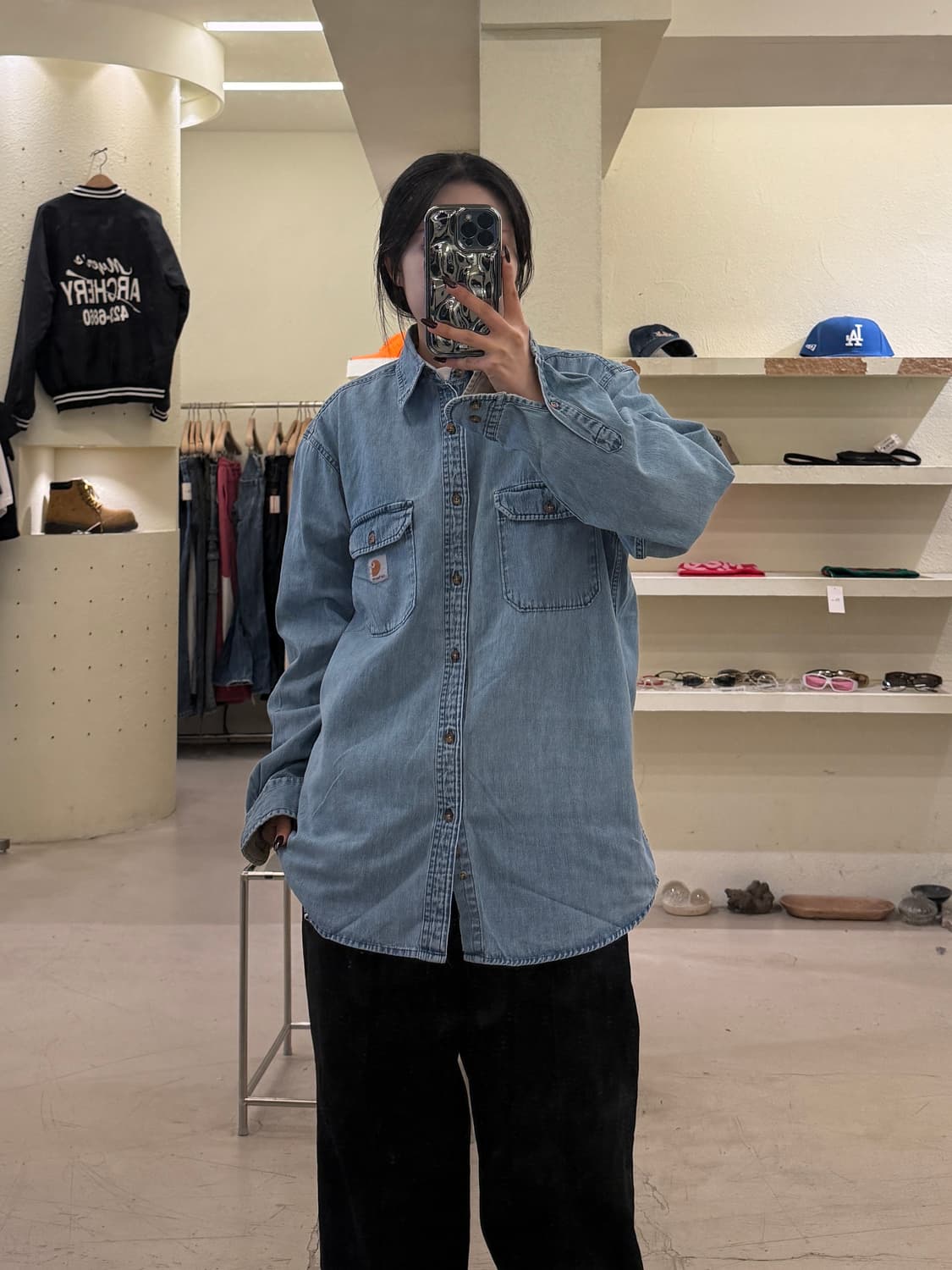 칼하트 라이트블루 워싱 투포켓 데님셔츠 U1279 상품이미지1