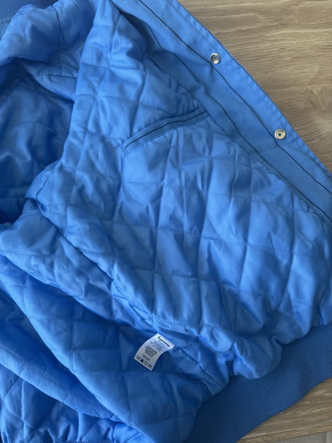 슈프림 사이코 핀스트라이프 스타디움 자켓 블루 상품이미지5