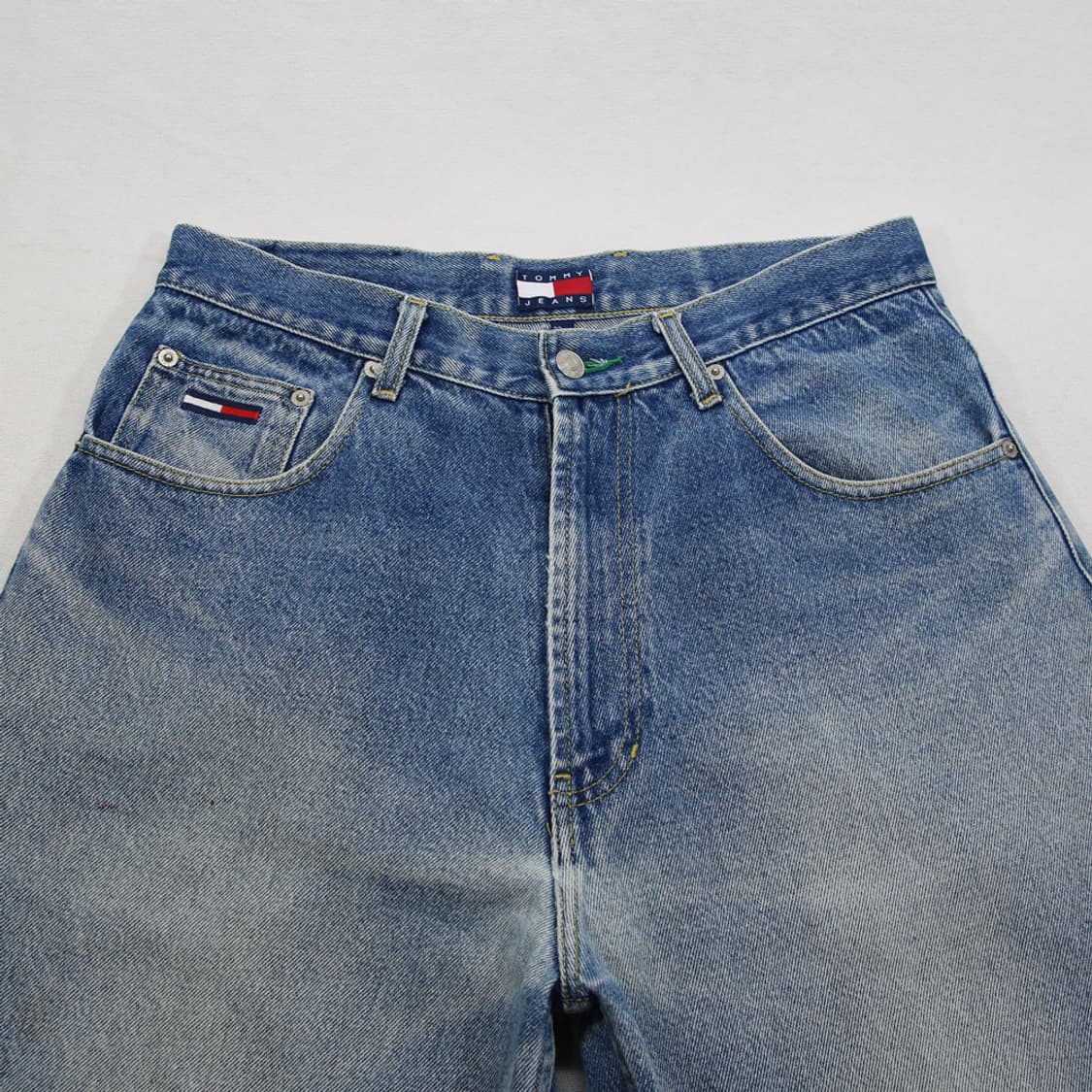 (착용컷) TOMMY HILFIGER 데님 팬츠 (남성용 31) 상품이미지4