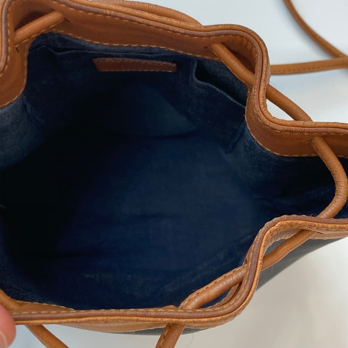 꾸레쥬 크로스백 상품이미지6