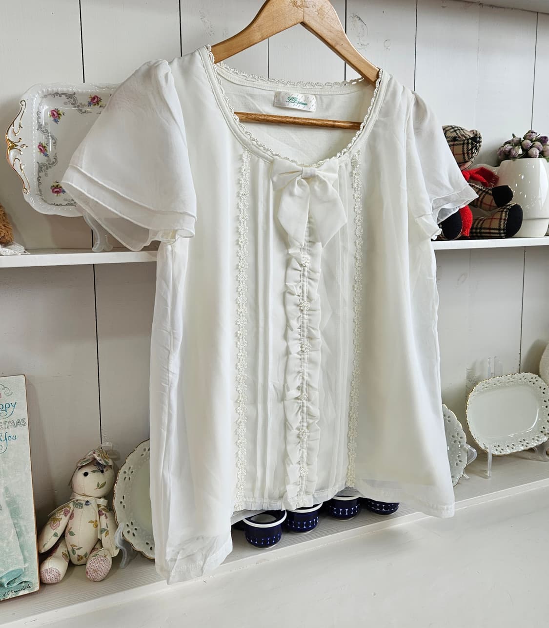화이트 리본 프릴 블라우스 상품이미지3