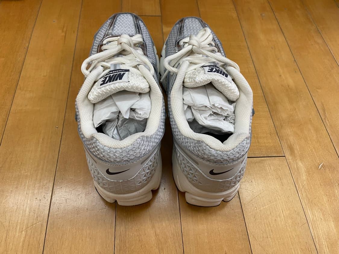 나이키 줌 보메로 5 265mm 상품이미지2