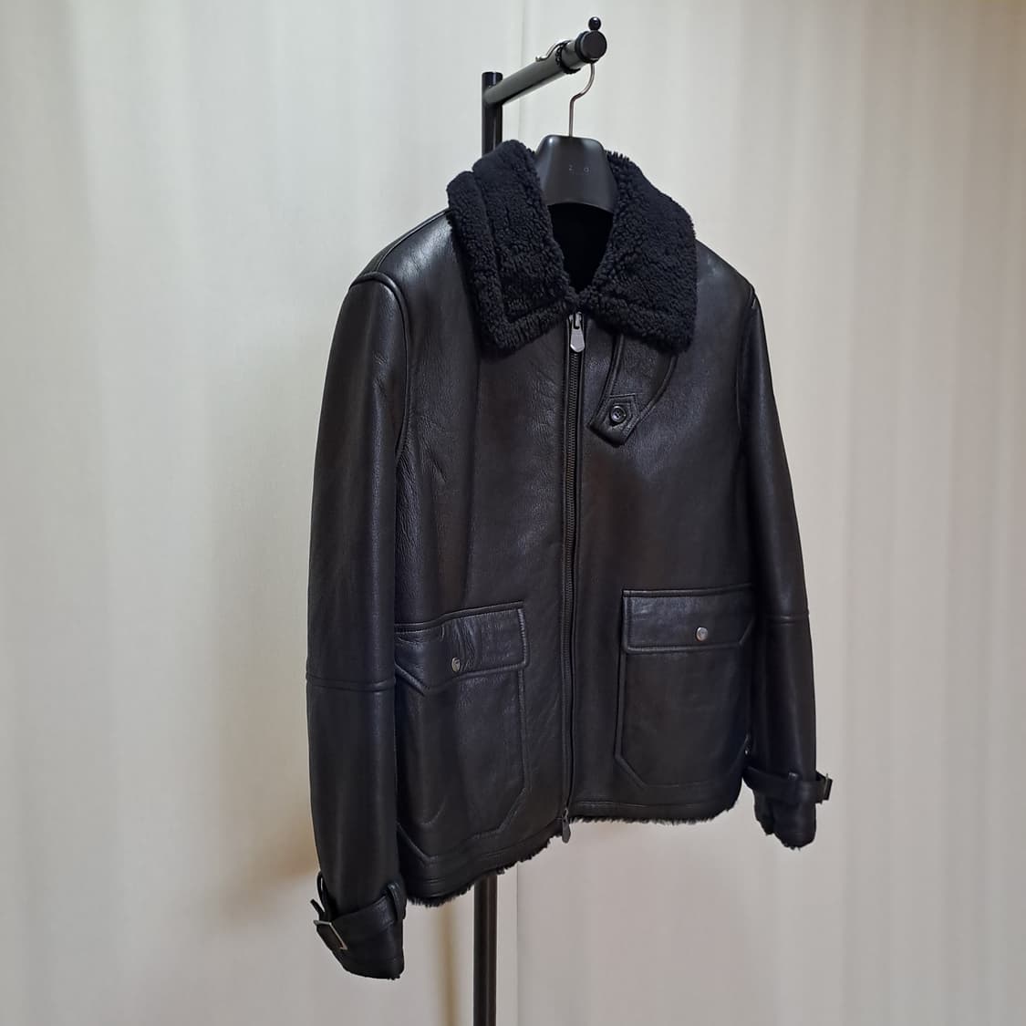 (택포) 다니엘크래뮤 양가죽 양털 블랙 무스탕 100 A912 상품이미지3