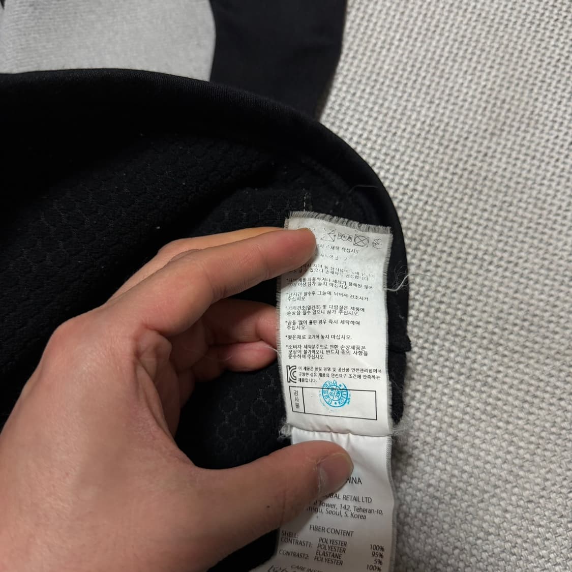 데상트 기모 폴라텍 후디 상품이미지4