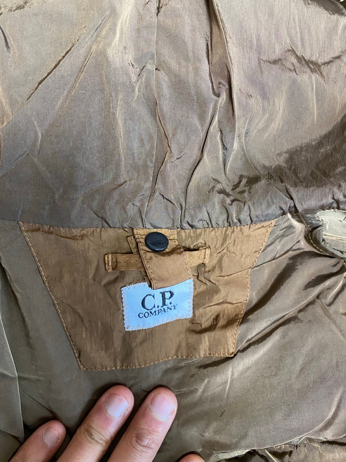 CP컴퍼니 에코 크롬 R 다운 자켓 패딩 브라운 52 상품이미지9