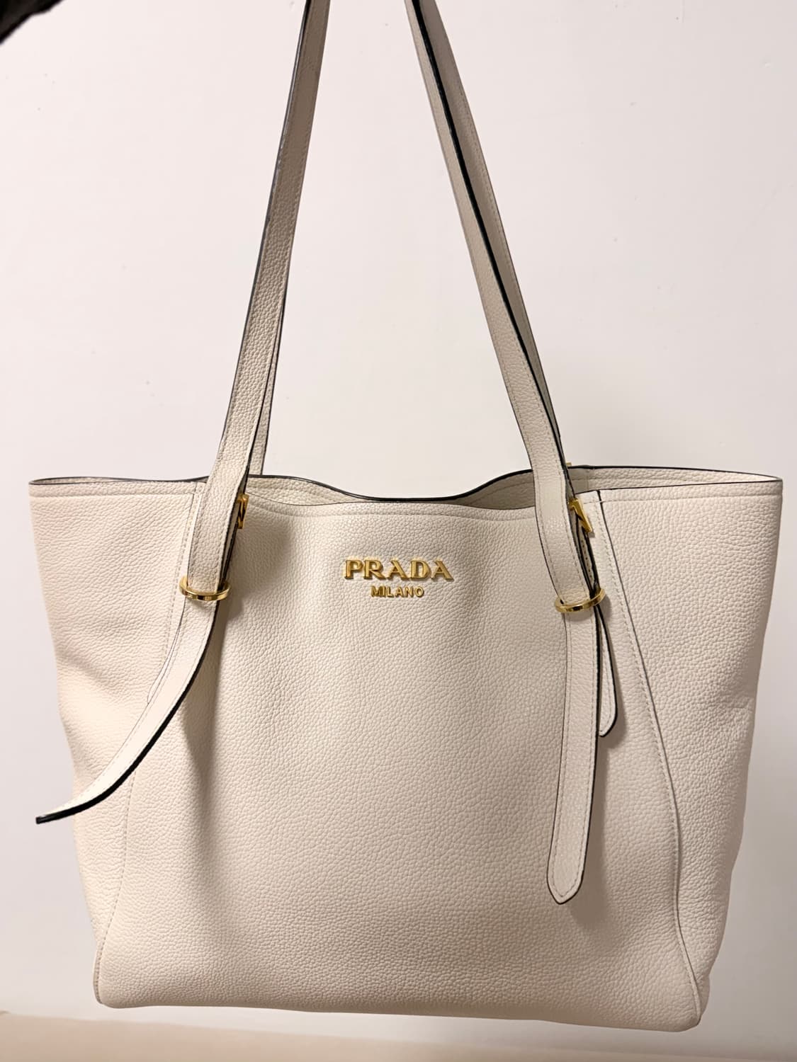 [정품] 프라다 비텔로 다이노 소프트 가죽 토트백 1BG301 상품이미지10