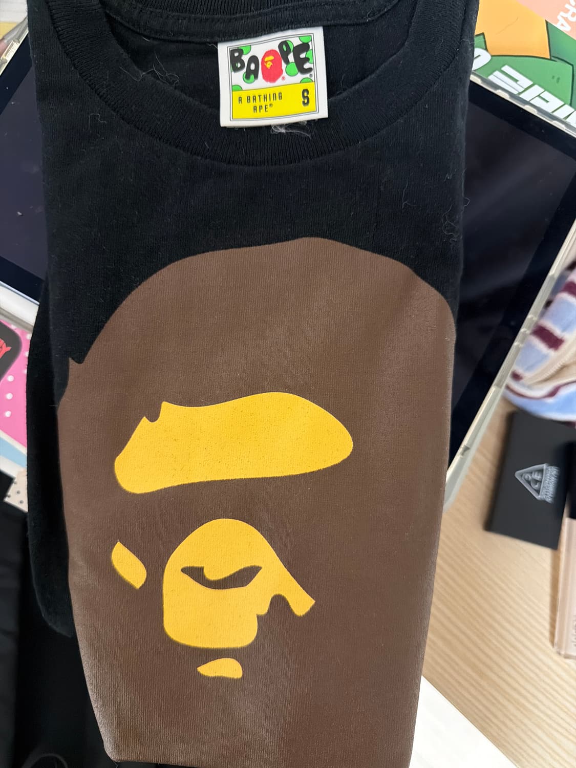 베이프티셔츠 상품이미지1