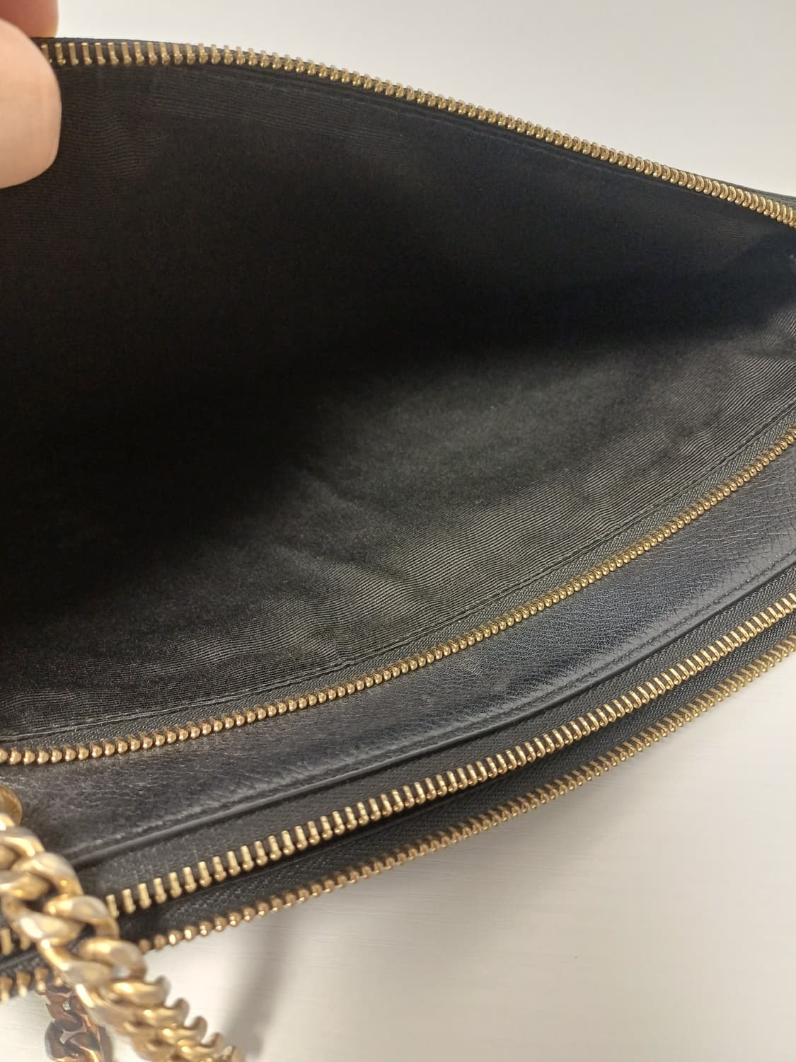 [소가죽] 질스튜어트 로젤라 트리플 지퍼 체인 숄더백 [35*20] 상품이미지4