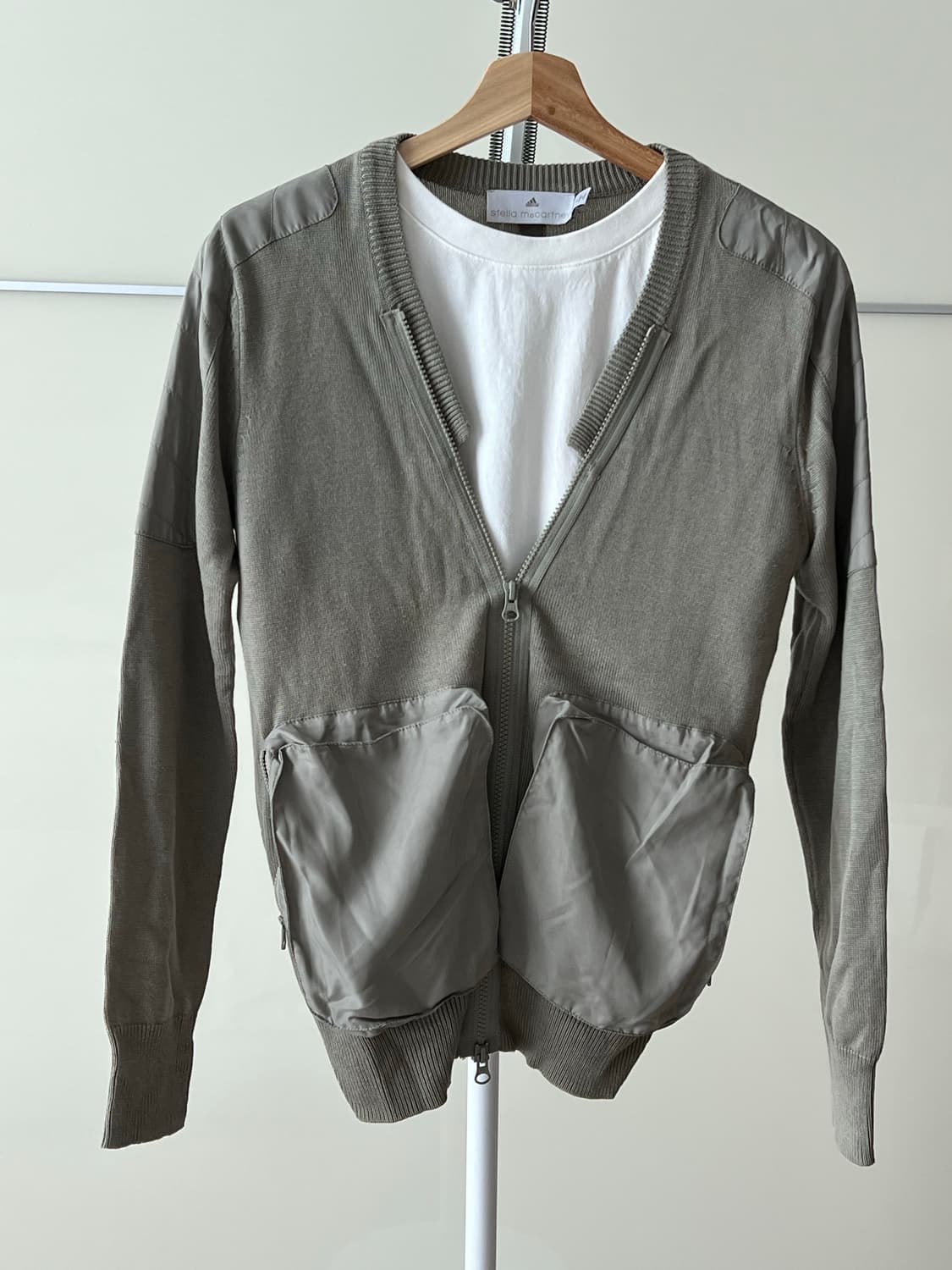 가디건 adidas 와 stella macarthey 콜라보 상품이미지1