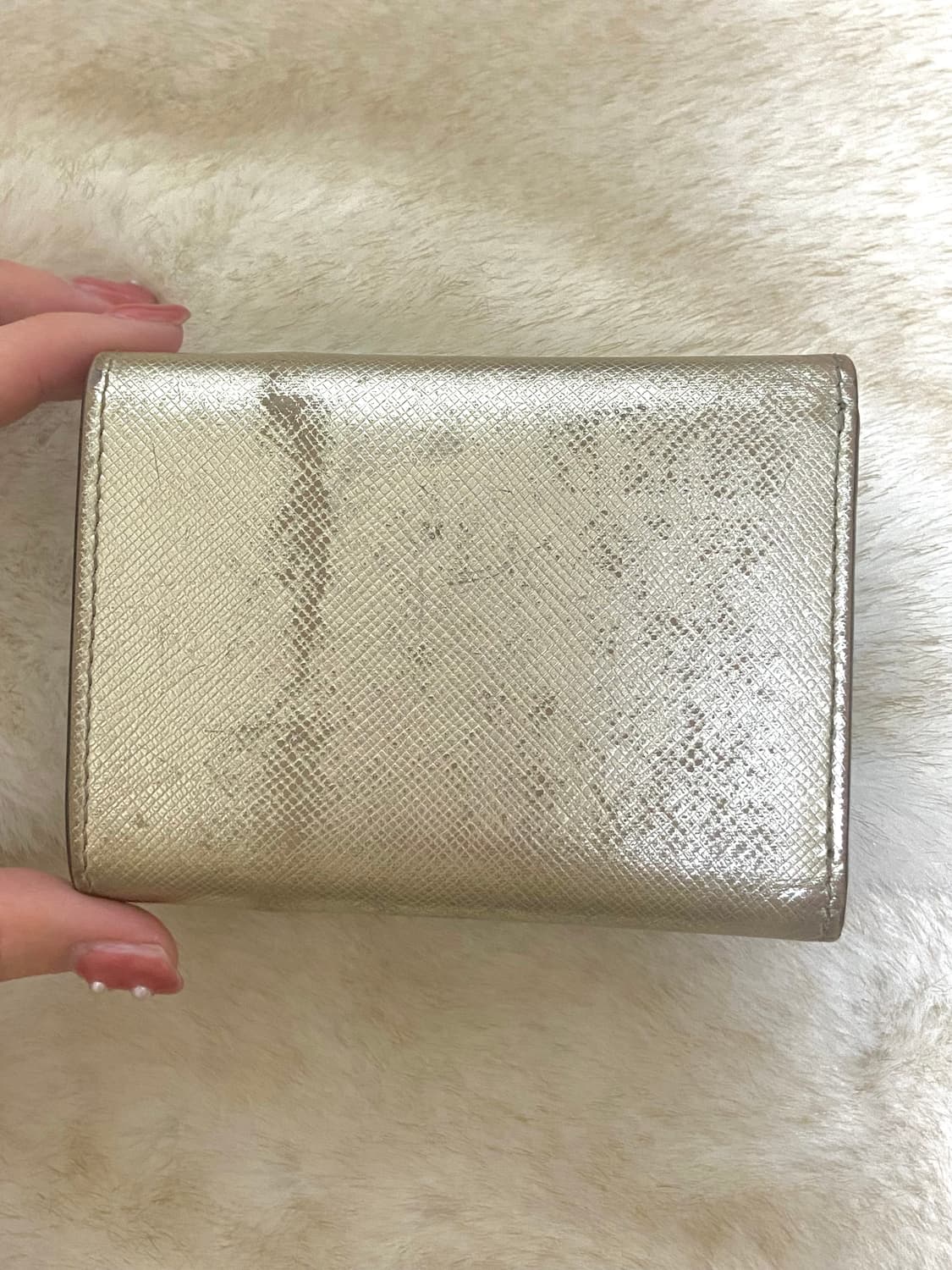 히메갸루 y2k프라다 빈티지 리본 골드 지갑 상품이미지4